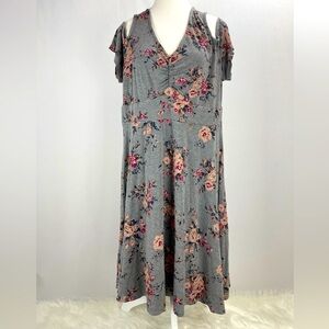 Torrid Cold Shoulder Maxi Floral Dress, Size 2